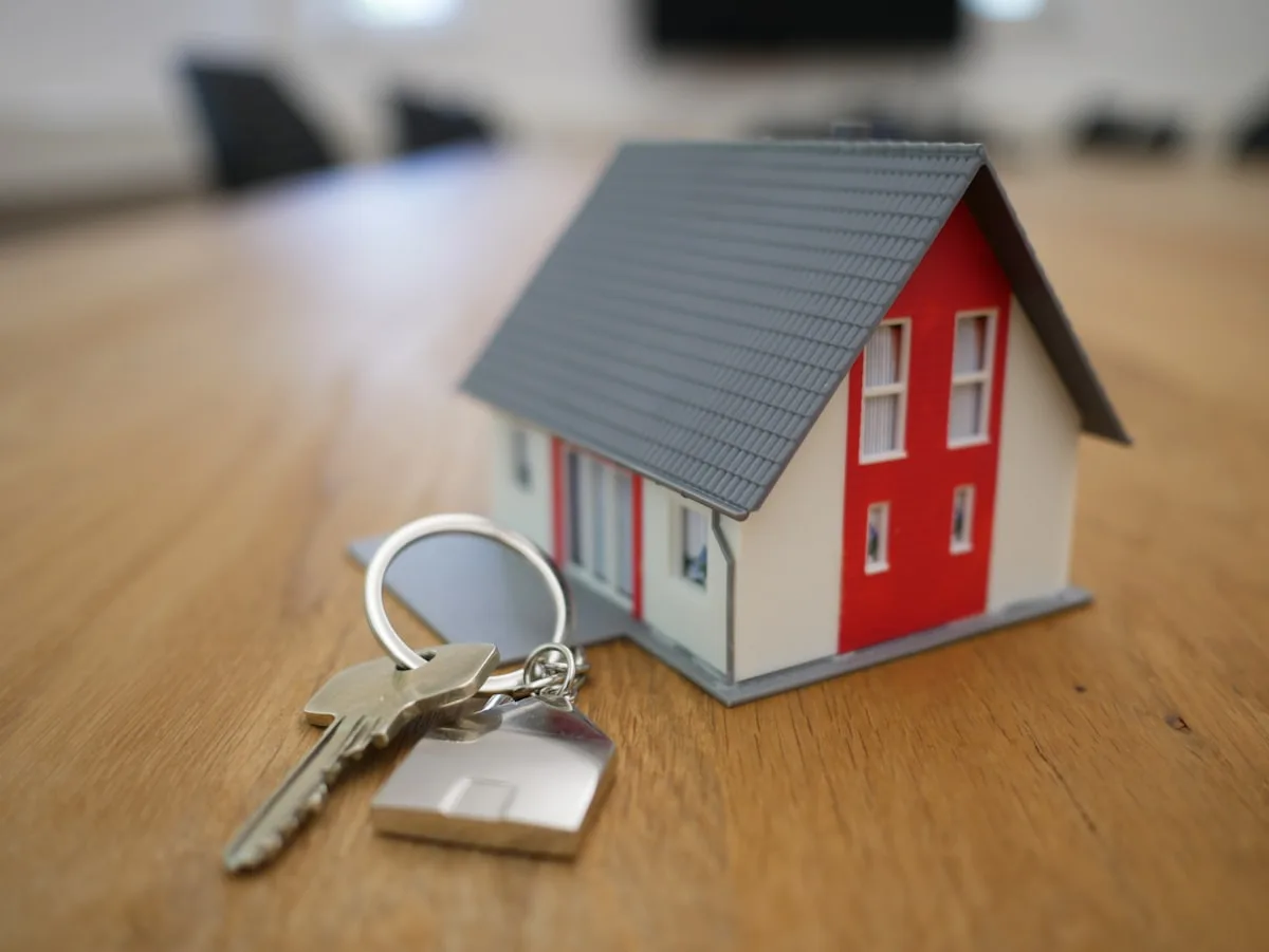 Welche Faktoren beeinflussen den Immobilienwert? – Symbolbild